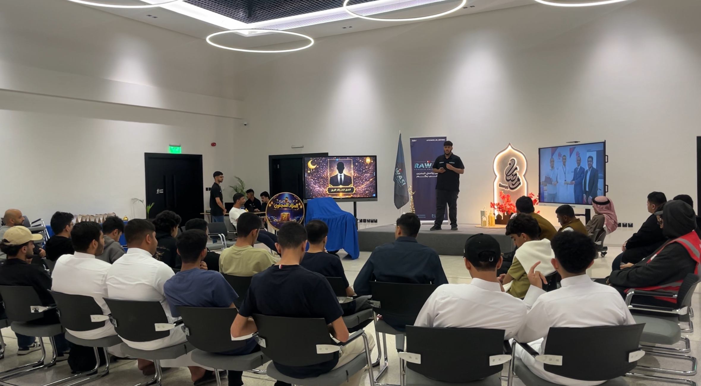 صورة إضافية